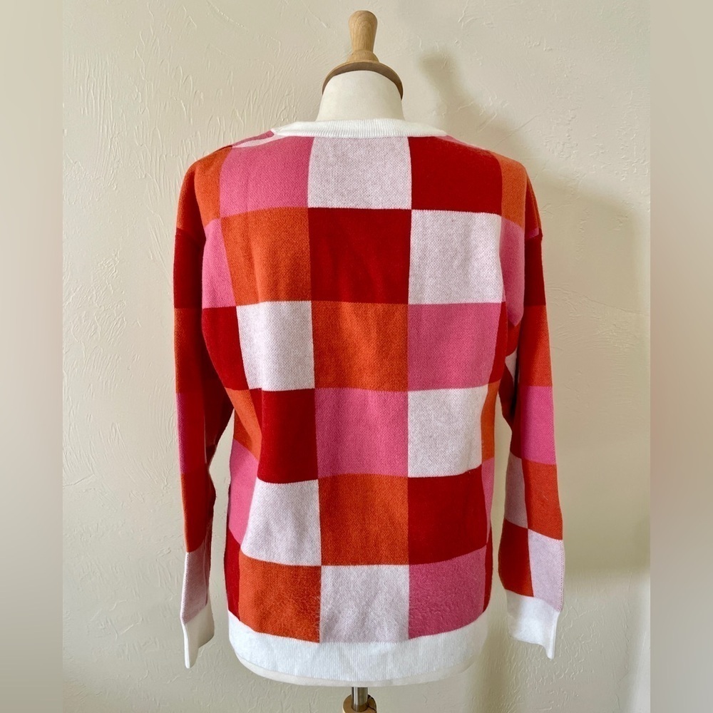 Color Block Crew Neck Sweater – Cozy & Chic (NWOT, Size M) - Picture 3 of 5